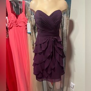 Gorgeous. Lightweight Size 14 Dress. Color:Grape. Strapless